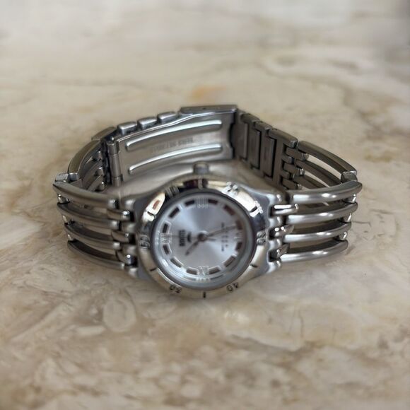 Roots Sunrise All Steel Japan Movement Water Resistant 50M Wristwatch - Picture 6 of 13